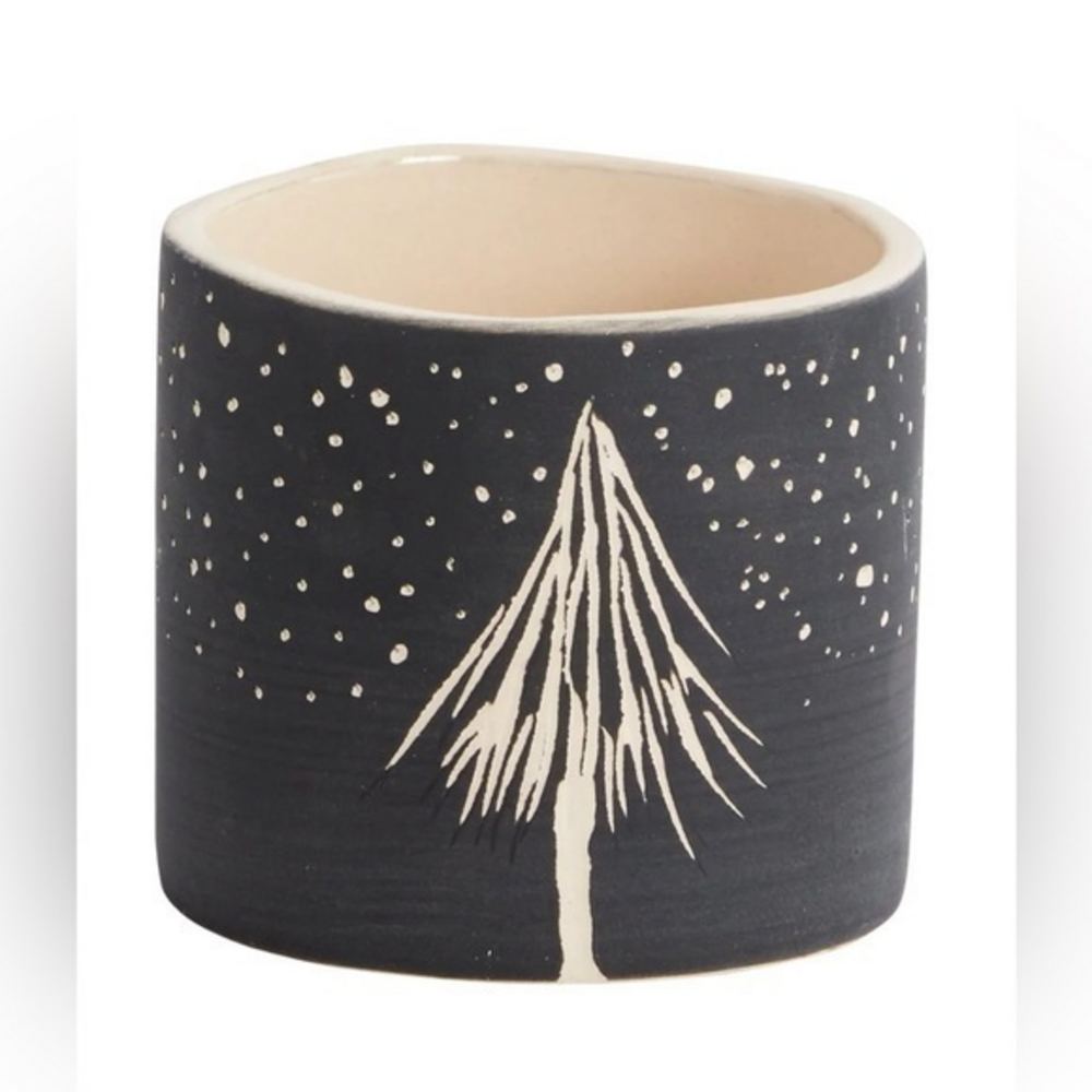 Dark Night‎ Pot